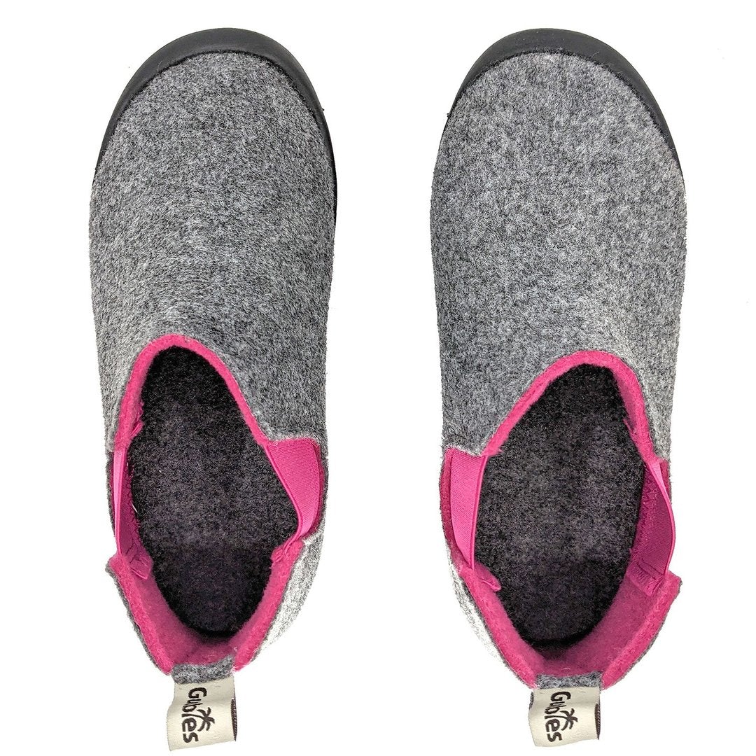 Brumby - Grey & Pink
